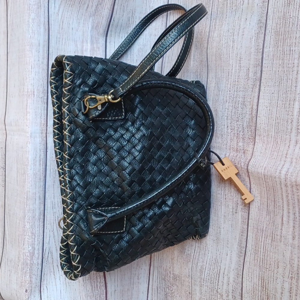 Fossil woven genuine leather handbag. Black. 75082. Vintage.